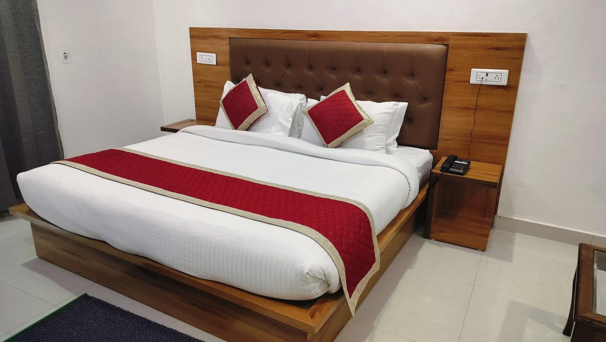 Hotel Binwa View Baijnāth Esterno foto