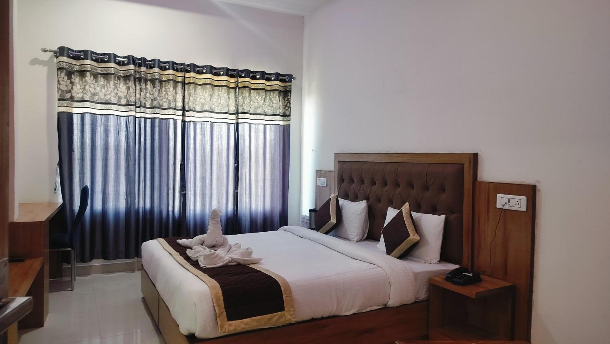 Hotel Binwa View Baijnāth Esterno foto